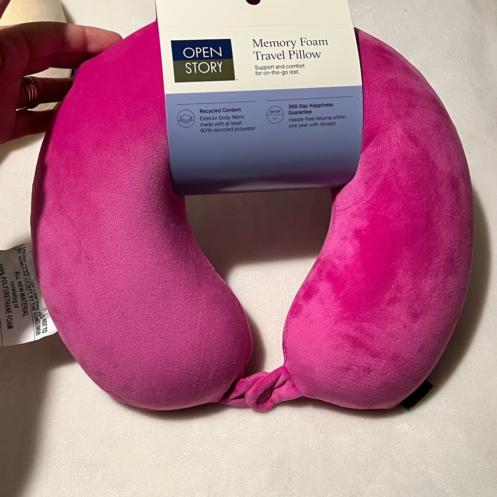 Open Story Memory Foam Travel Pillow - Pink